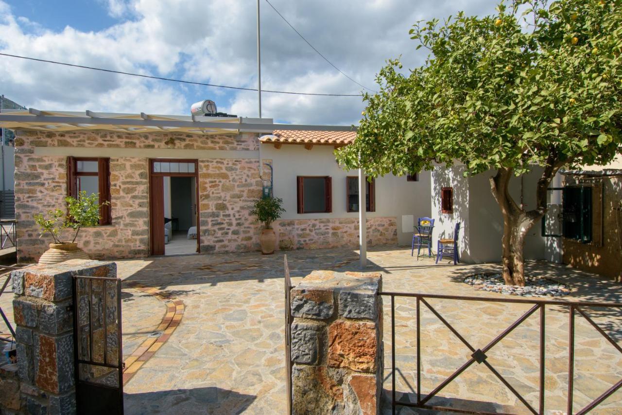 Pavlakis Lemon-Tree House Villa Elounda Eksteriør billede